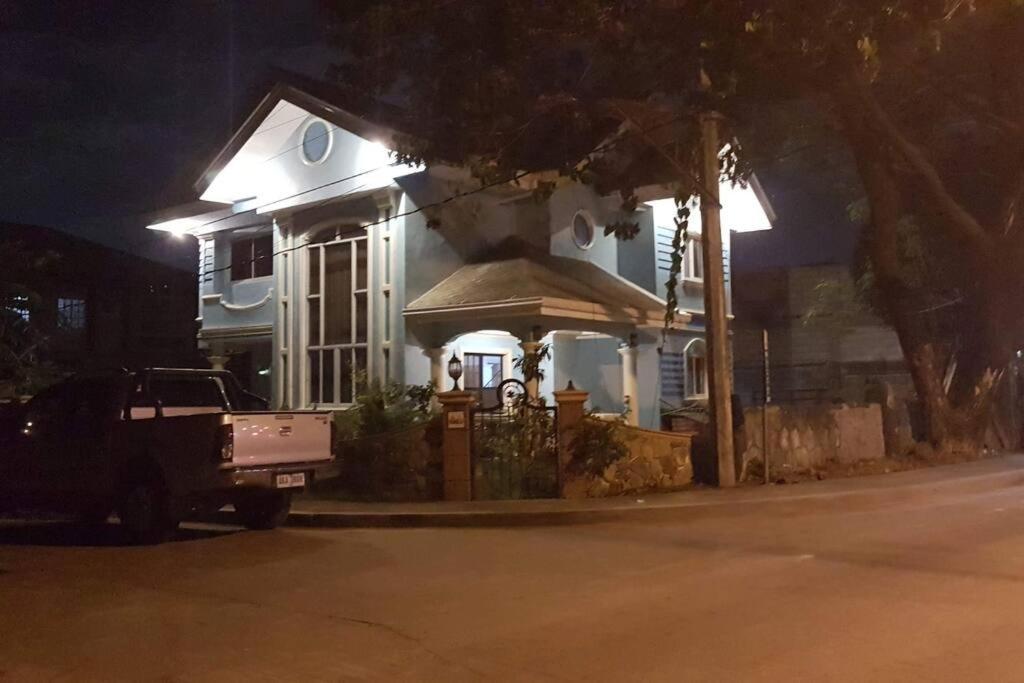 Secret Haven Vacation Ferienhaus Manila