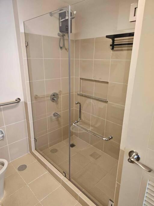 Apartment No Frills Infina Towers 2br Staycation Quezon *