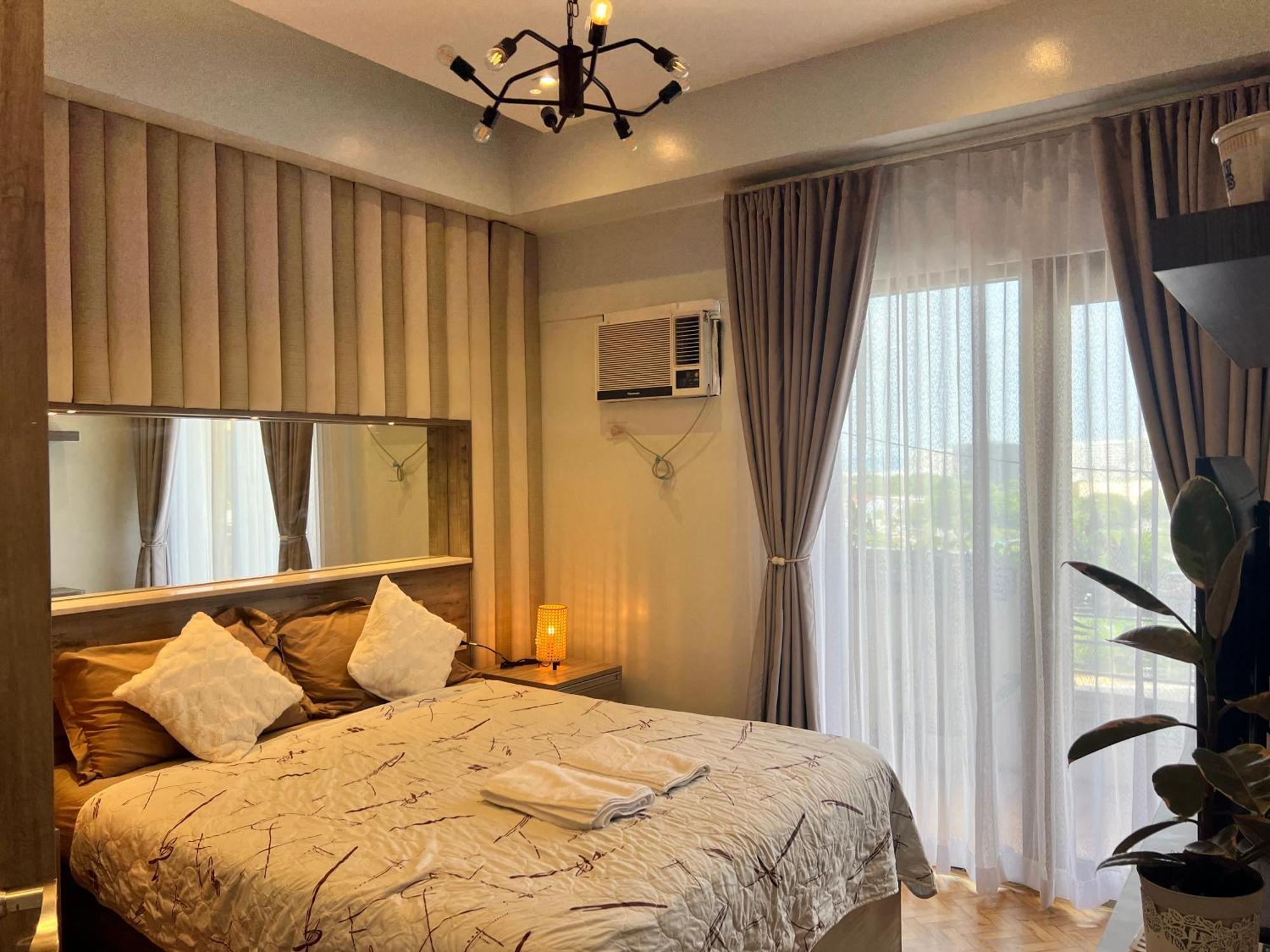 1 Bedroom Penthouse Near Airport Naia *