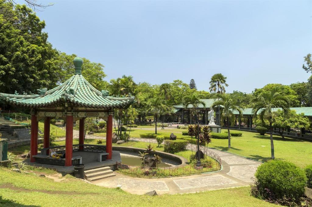 Zen Malate Robinsons 3* Manila