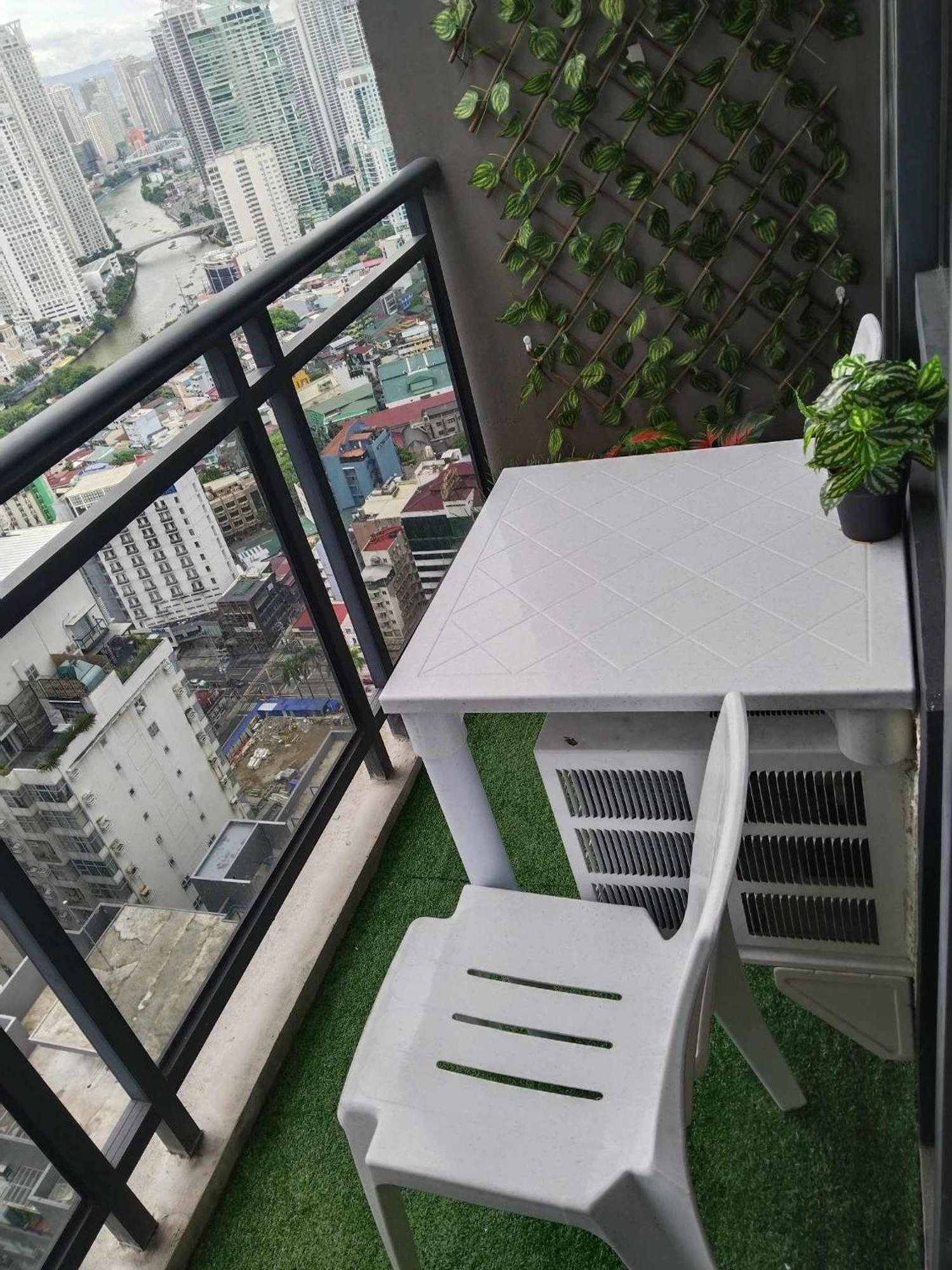 Homestead * Manila