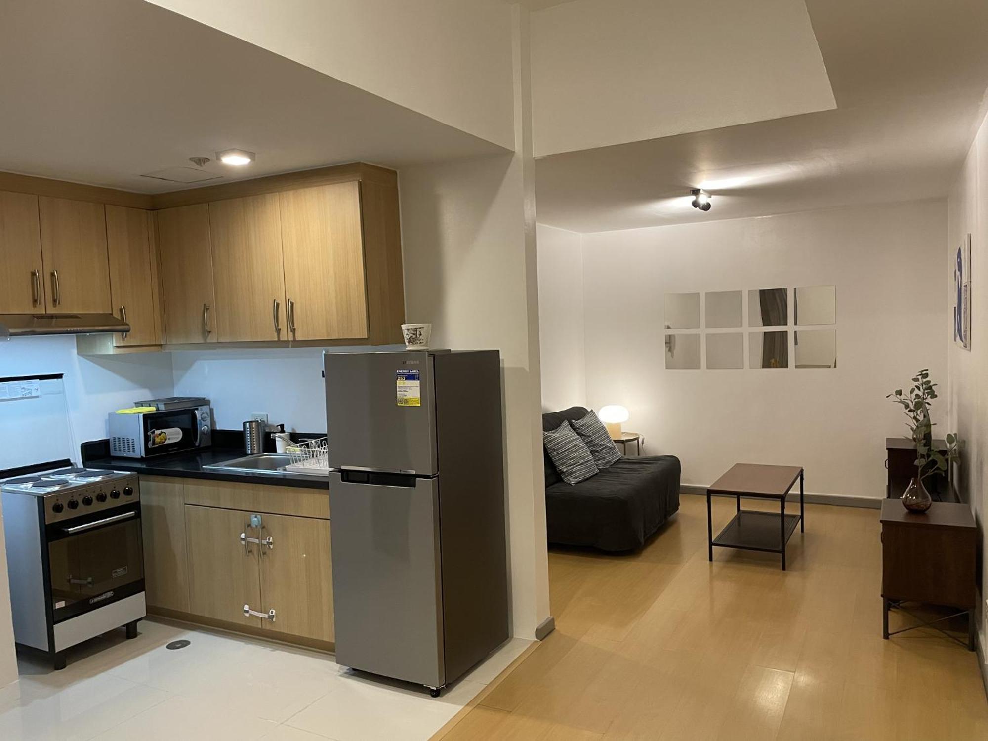 Apartment Prime Avant Bgc Location By Ph Staycation Manila