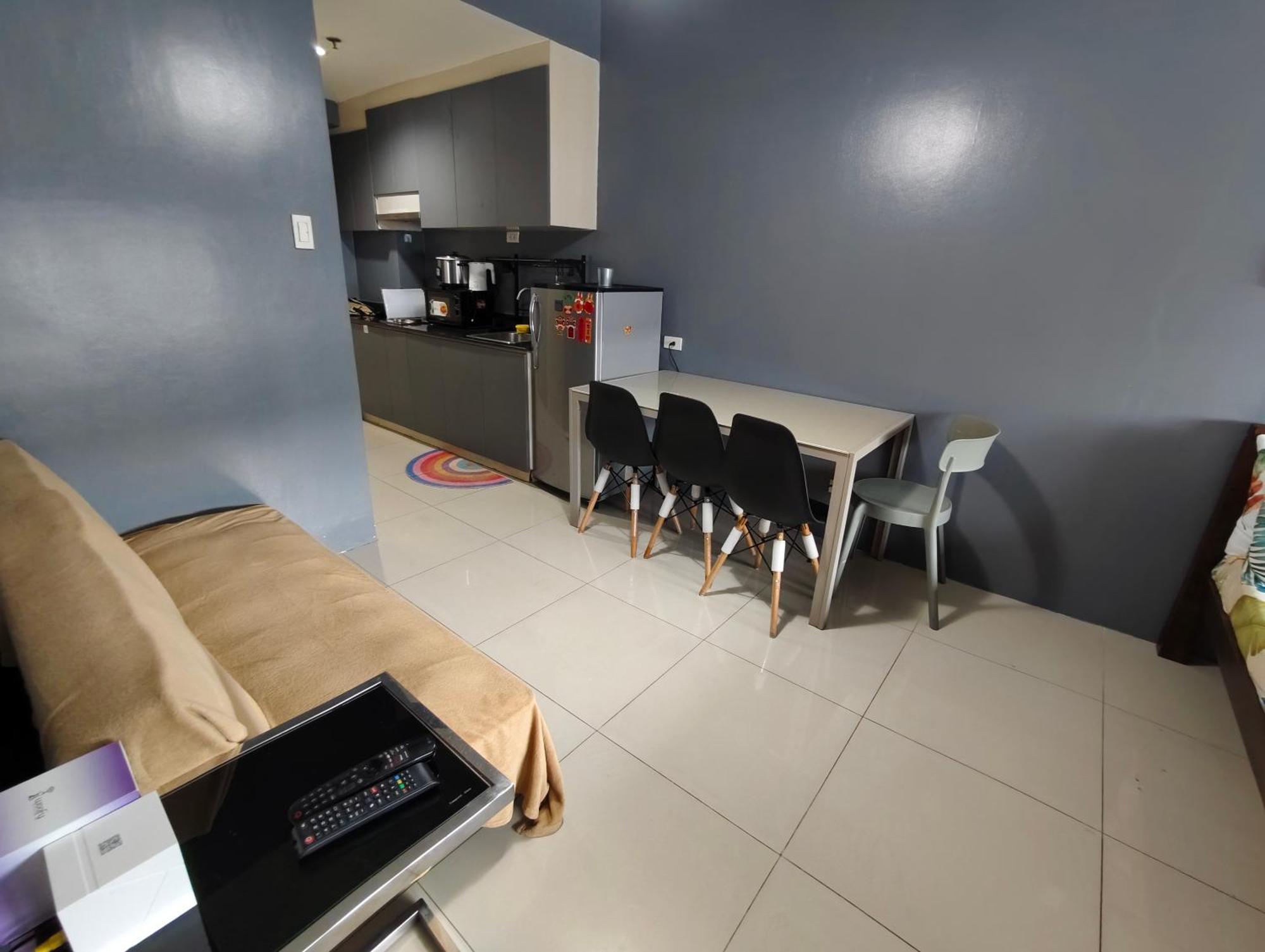 2 Bedrooms Near Mall Of & Airport Apartment *