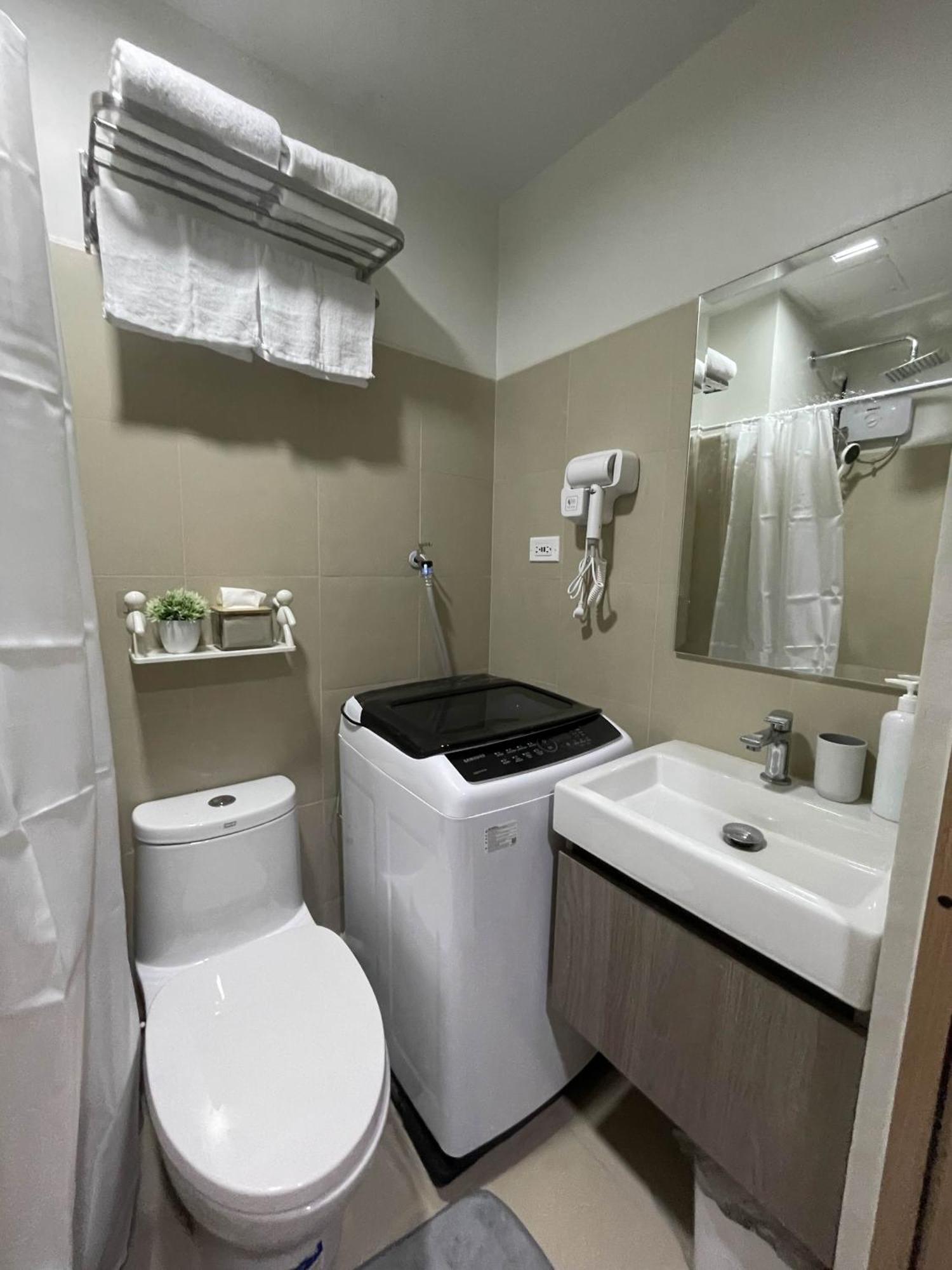 Molly Shore Getaway Unit 1276