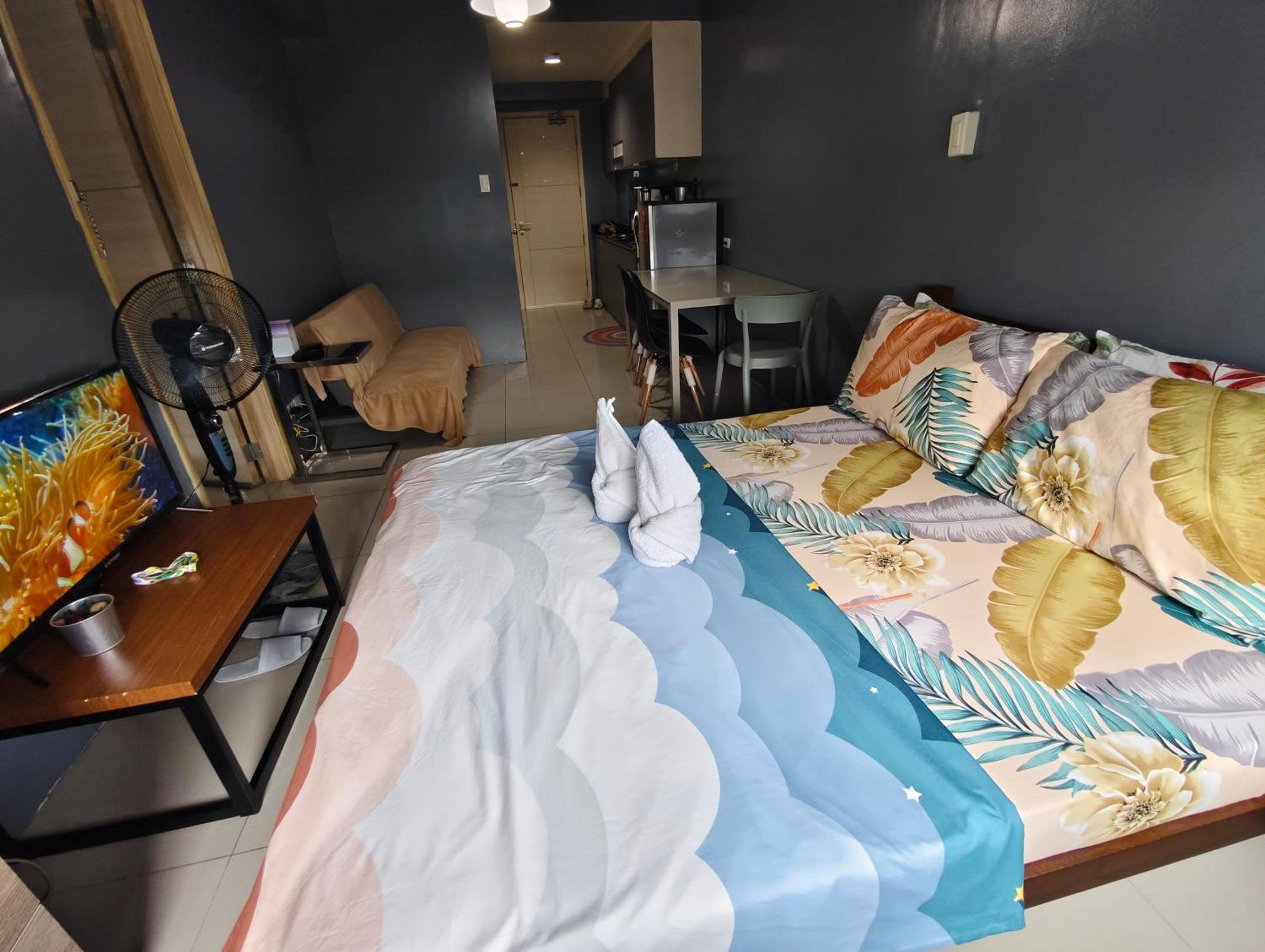 Apartment 2 Bedrooms Near Mall Of & Airport *