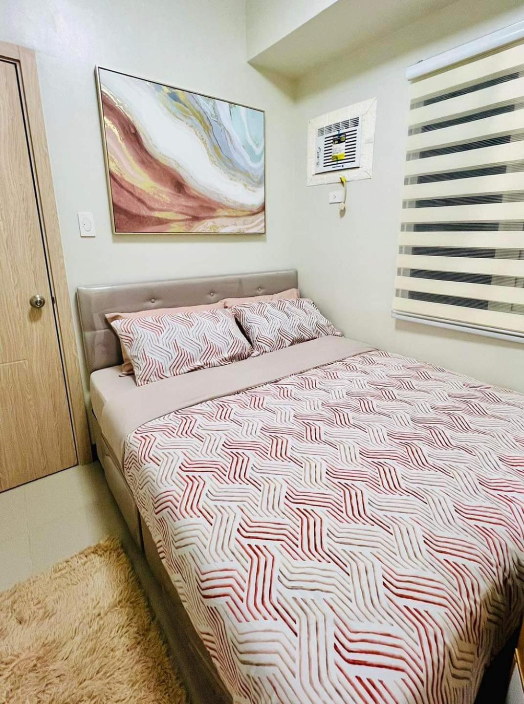 Guest house 2-bedroom Unit At Charm Residences