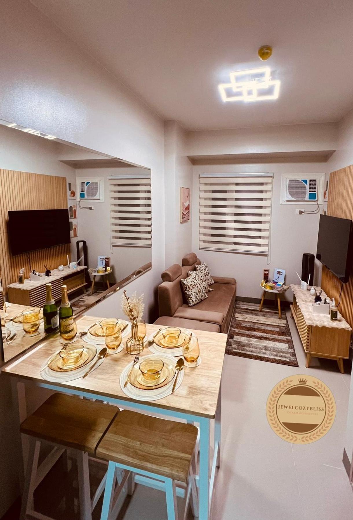 Guest house 2-bedroom Unit At Charm Residences