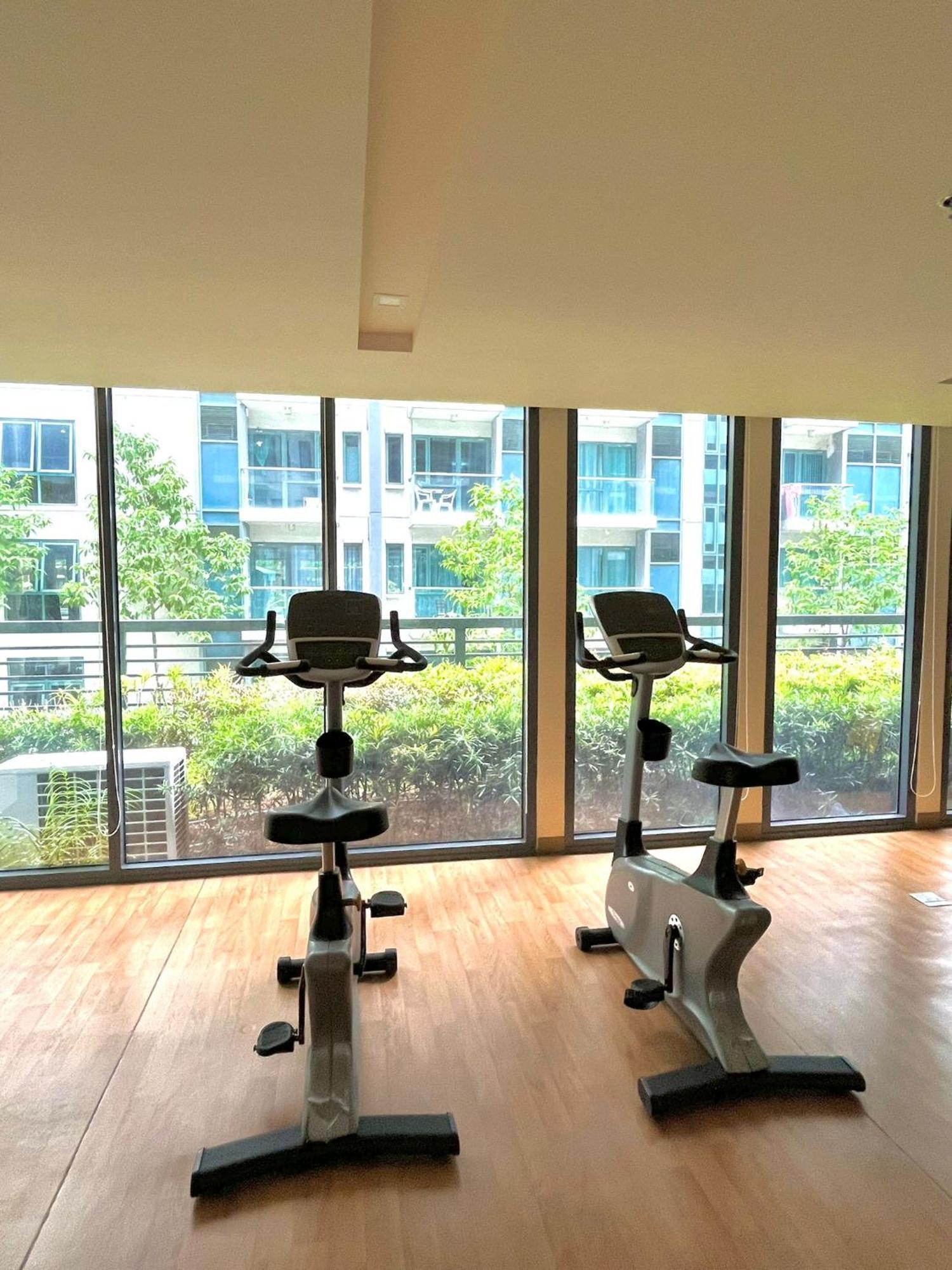 At 81 Newport Boulevard Near Naia With Free Access To Amenities Up To 2 Pax Apartment *