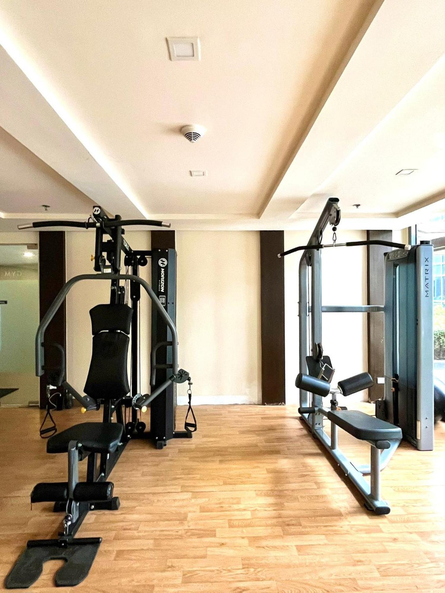 Apartment At 81 Newport Boulevard Near Naia With Free Access To Amenities Up To 2 Pax *