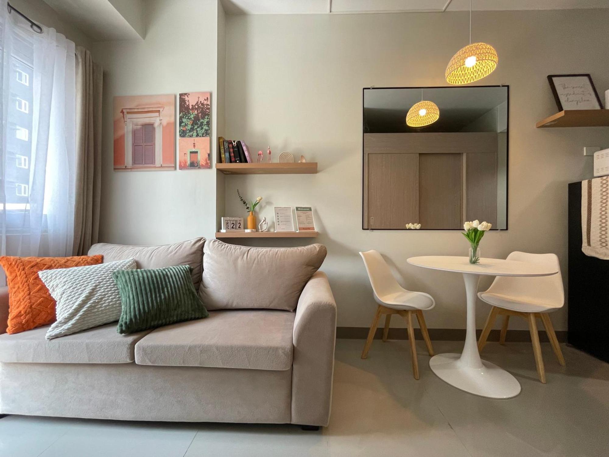 Apartment The 1900 At Charm Residences *