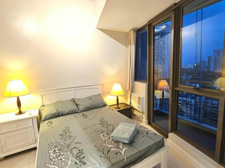 Kl Tower Residences In Makati Near Greenbelt, 1 Bedroom 100mbps Wi-fi *