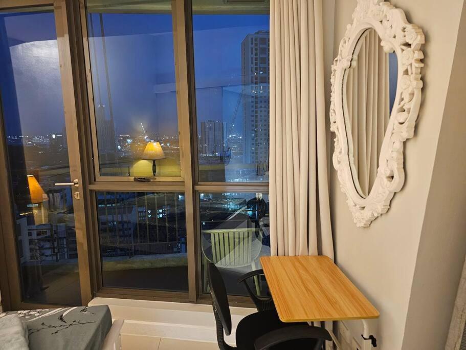 Apartment Kl Tower Residences In Makati Near Greenbelt, 1 Bedroom 100mbps Wi-fi