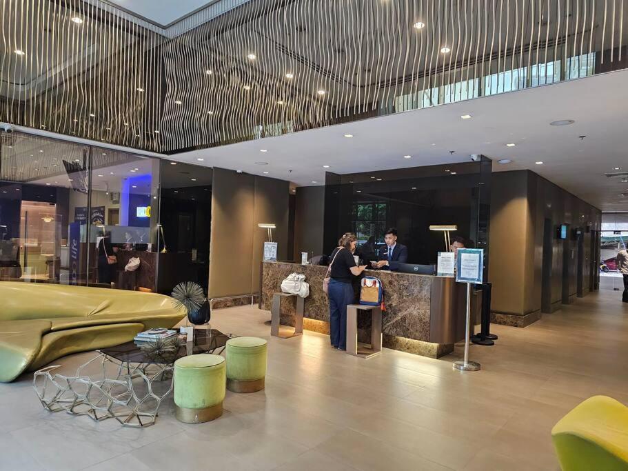 Apartment Kl Tower Residences In Makati Near Greenbelt, 1 Bedroom 100mbps Wi-fi