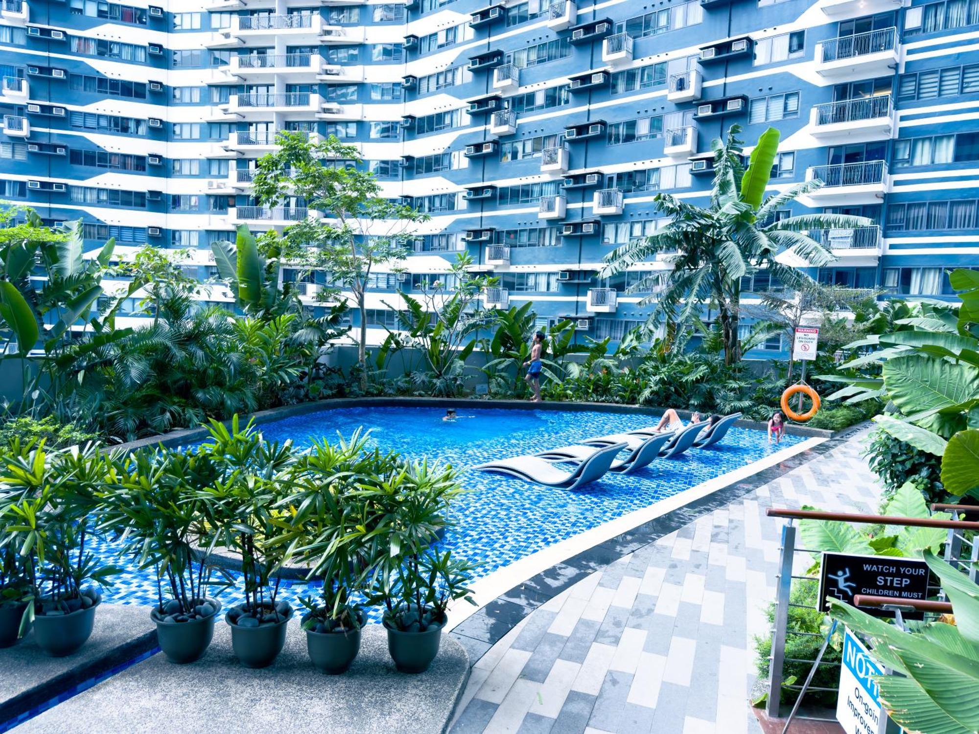 Smdc Air Residences Lights View At 51st Floor Apartment Manila