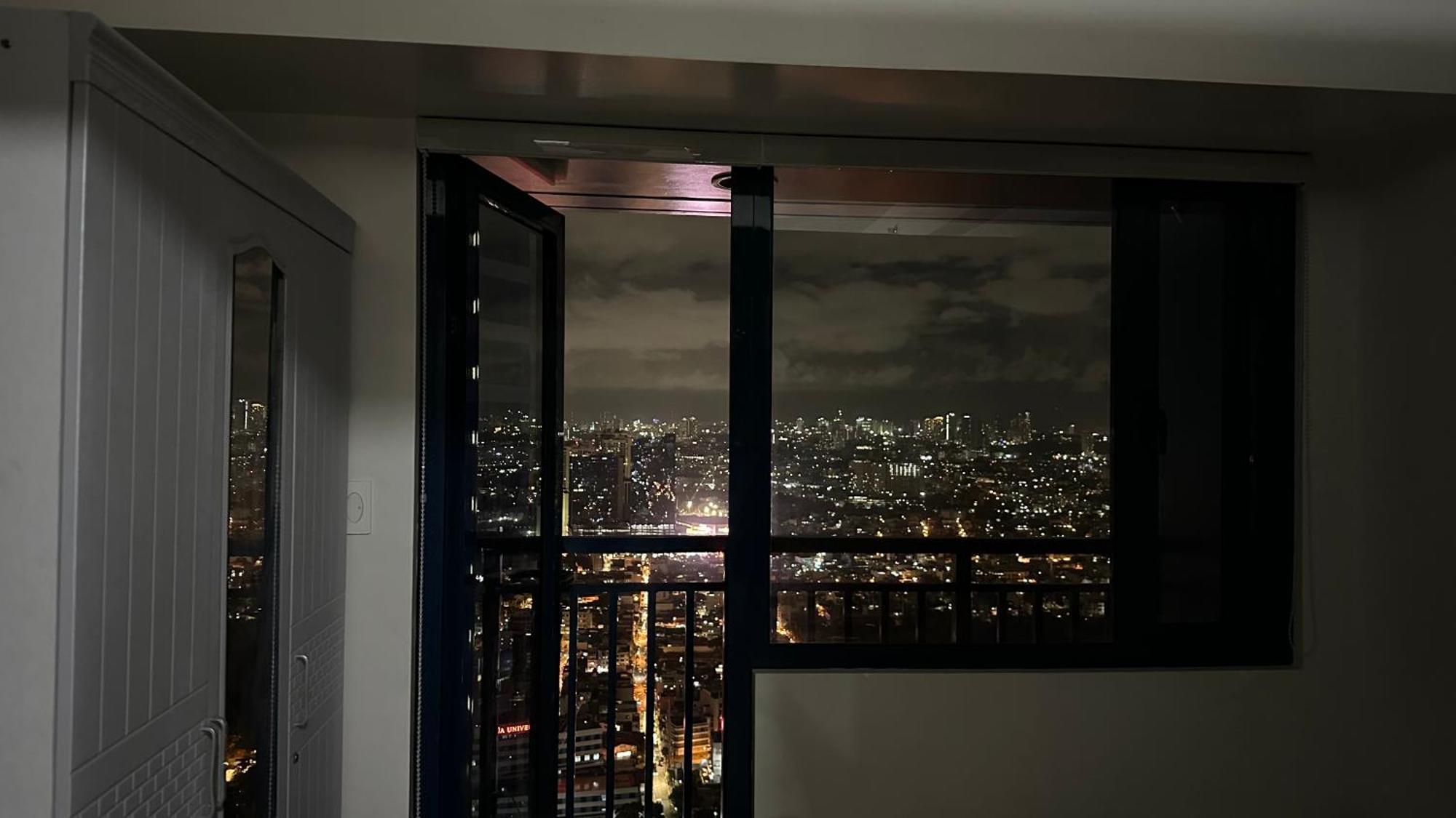 Smdc Air Residences Lights View At 51st Floor Manila