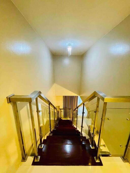 Luxurious 2-bedroom Loft In Eastwood City, Quezon Modern Comfort & Prime Location Apartment