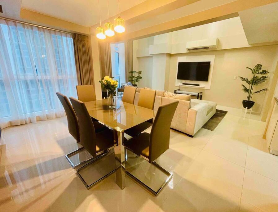 Luxurious 2-bedroom Loft In Eastwood City, Quezon Modern Comfort & Prime Location *