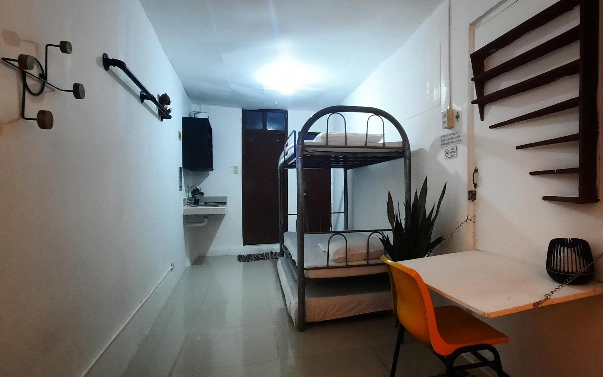 Homestay L1 Staycation In Quezon 1br Or 2br Manila