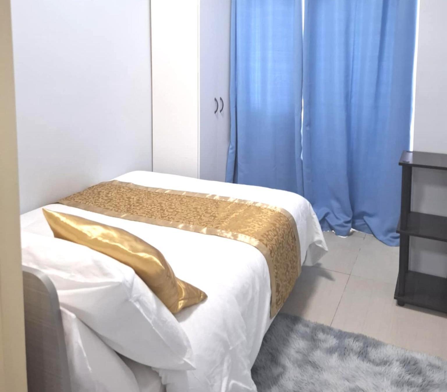 Foursphere Staycation Apartamento