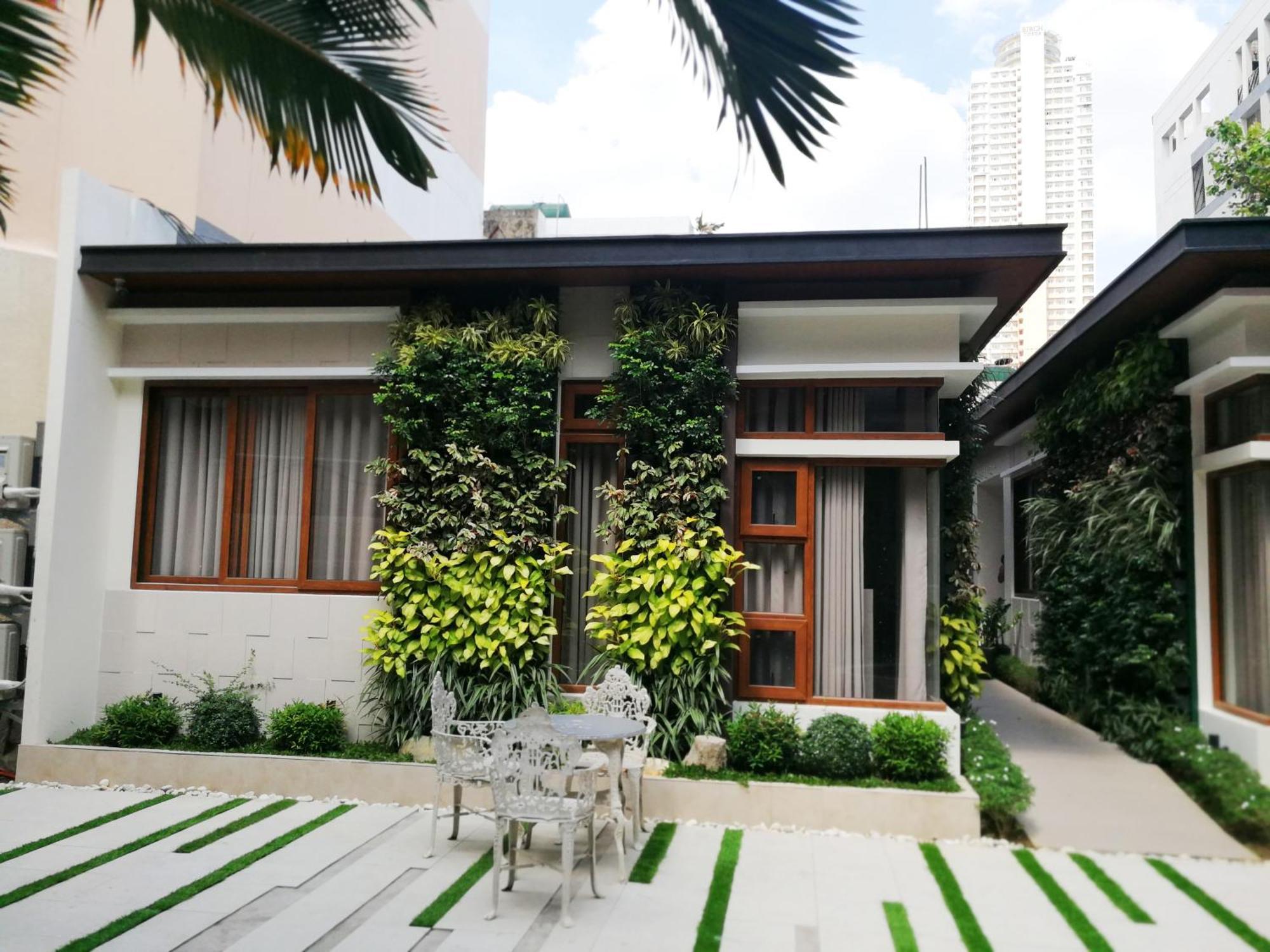 Adria Residences - Diamond Garden - 2 Bedroom Unit For 4 Person