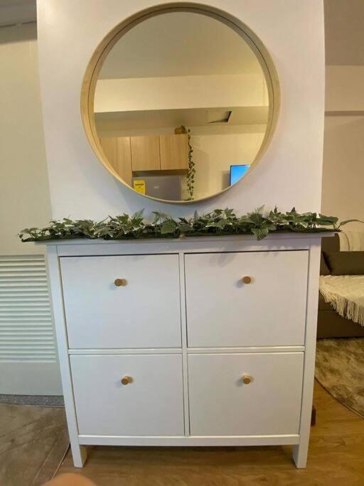 1br 36sqm Scandinavian With Balcony In Infina Towers Manila