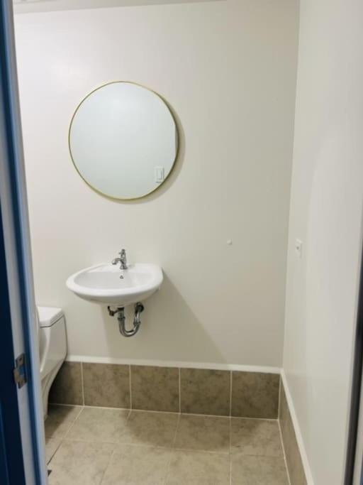 Apartment Brand New! Minimalist Space Manila