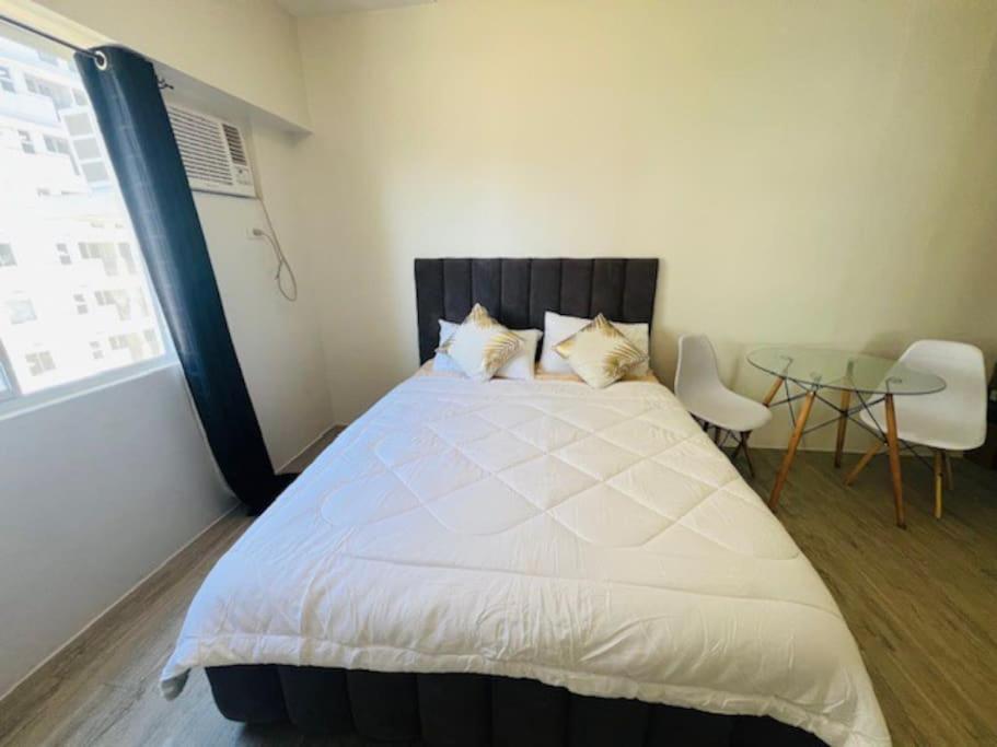 Brand New! Minimalist Space Apartment *