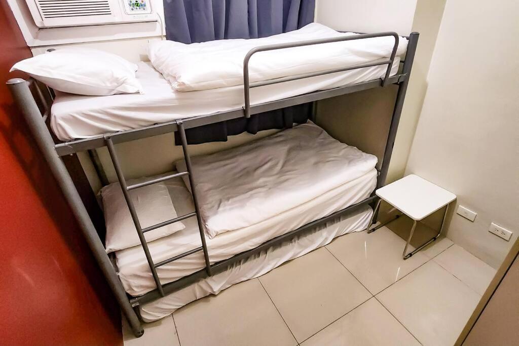 Homey 2br 3 In Makati Apartment