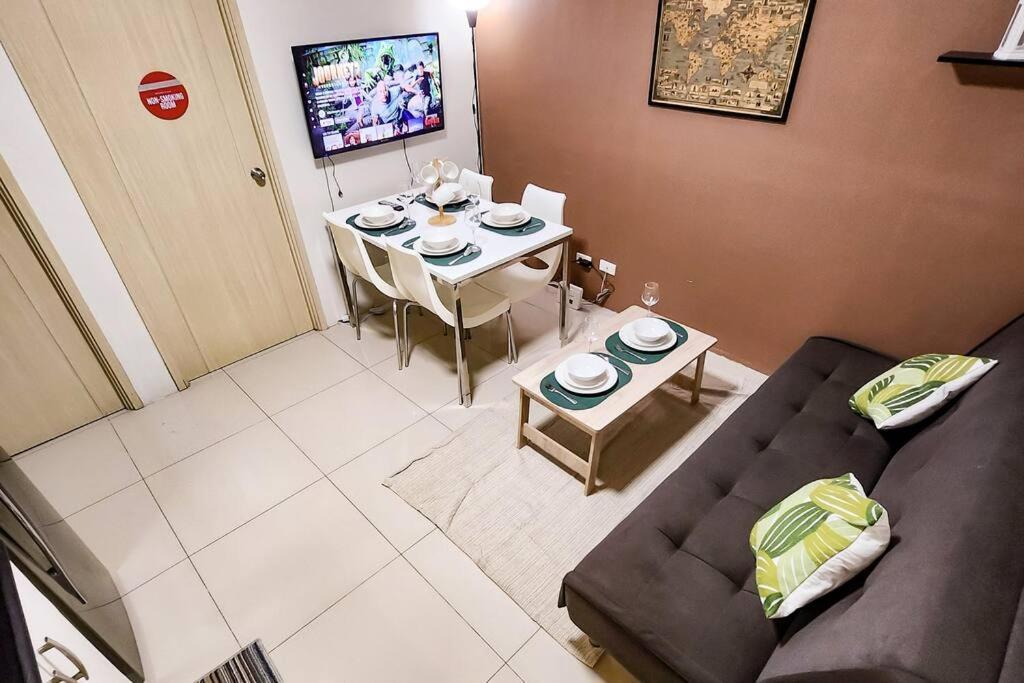 Apartment Homey 2br 3 In Makati Manila