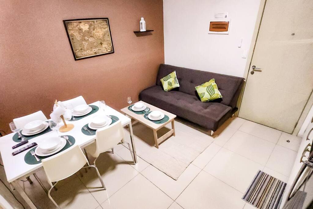 Apartment Homey 2br 3 In Makati