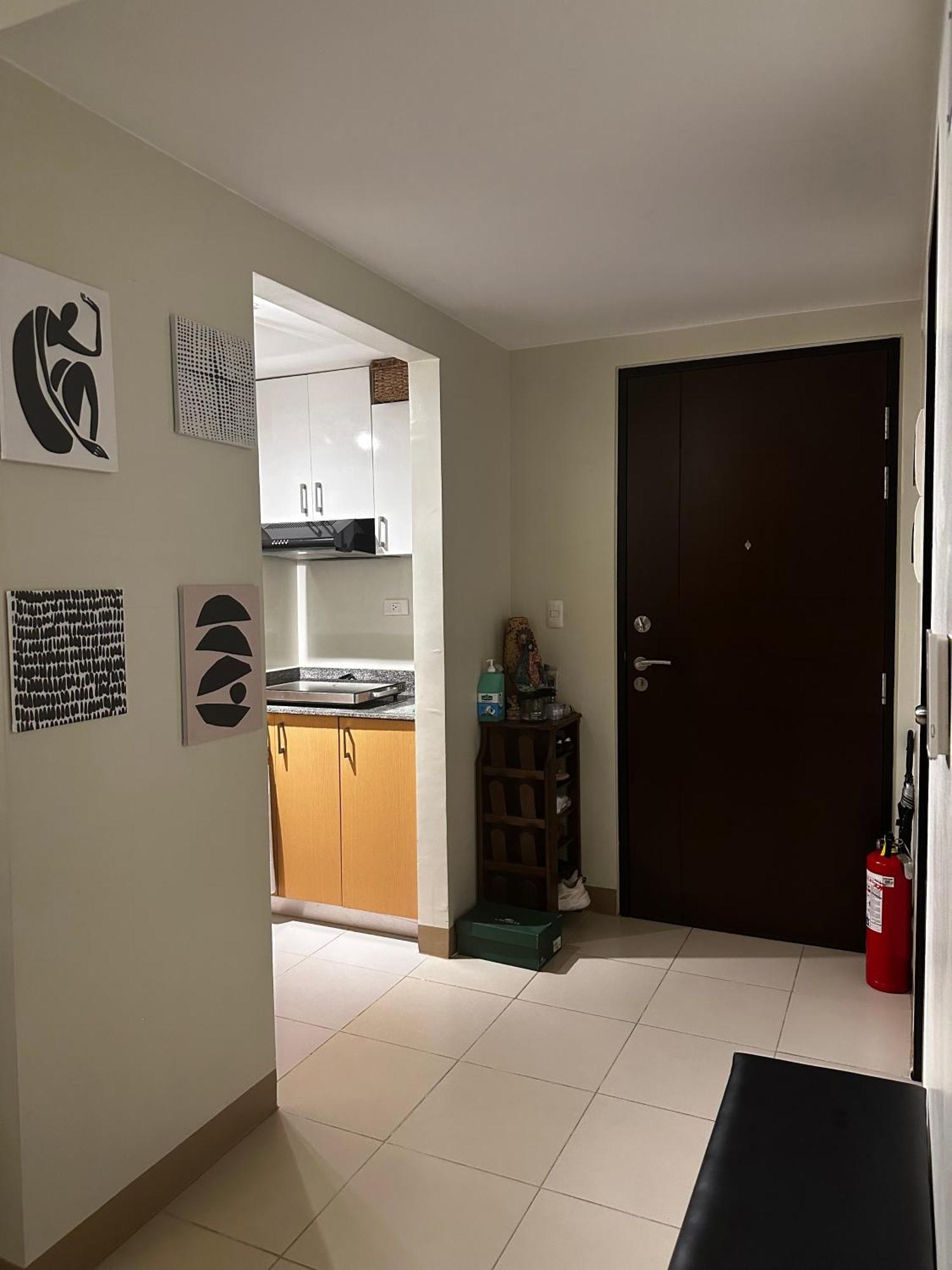 Manhattan Plaza Tower 1 Stylish City-center Unit Apartment