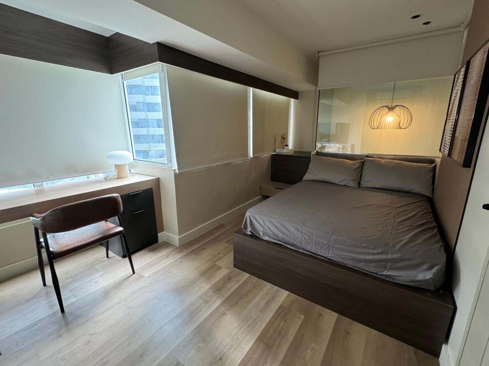 Dazzling Fully Furnished Unit Bgc W Pool Manila