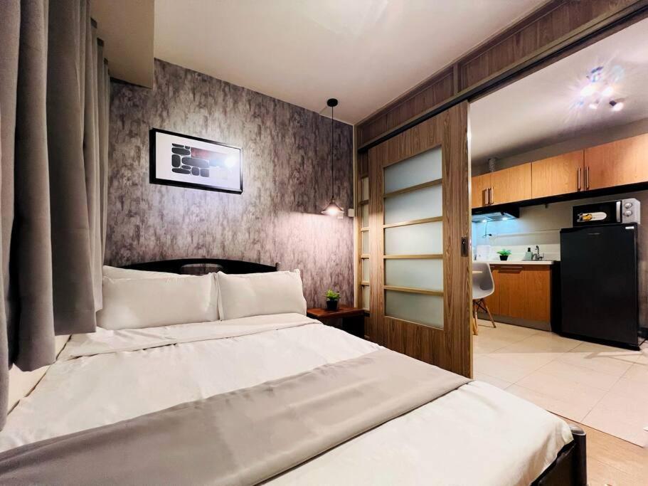 Apartment 1br Condotel Ridgewood Towers Taguig #rw11