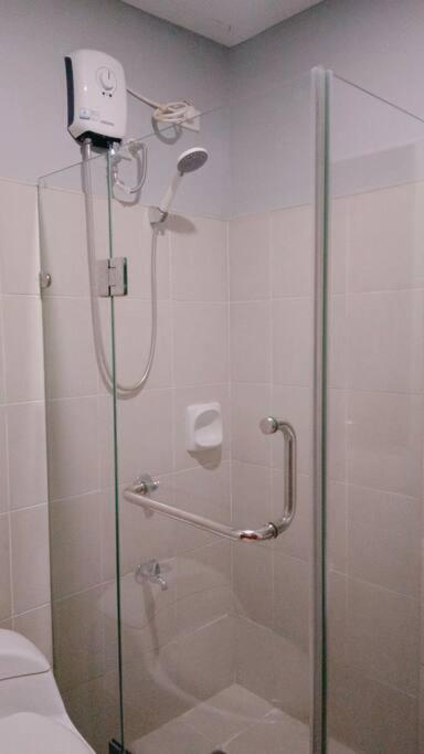 1br Condotel Ridgewood Towers Taguig #rw10 Apartment *