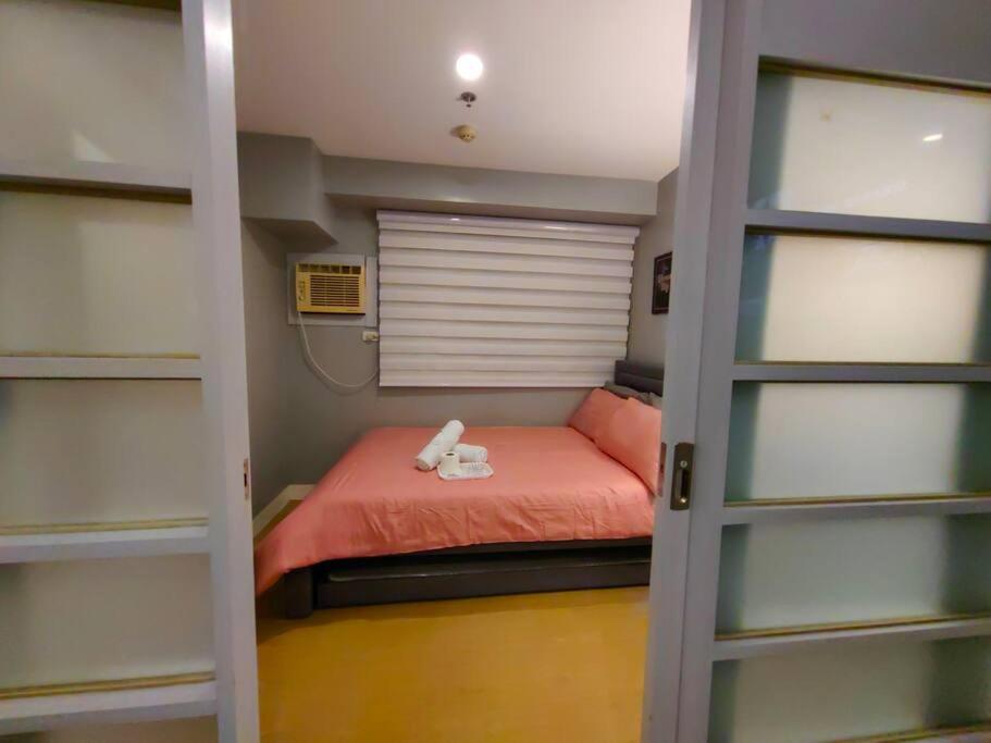 Apartment 1br Condotel Ridgewood Towers Taguig #rw10 Manila