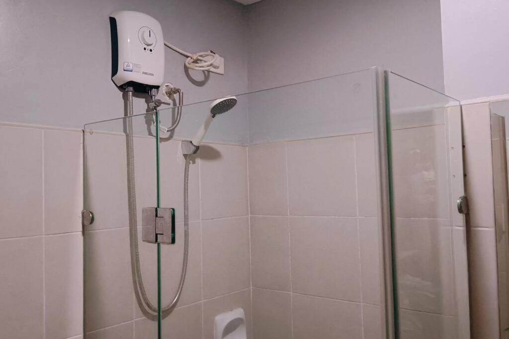 1br Condotel Ridgewood Towers Taguig #rw10 *