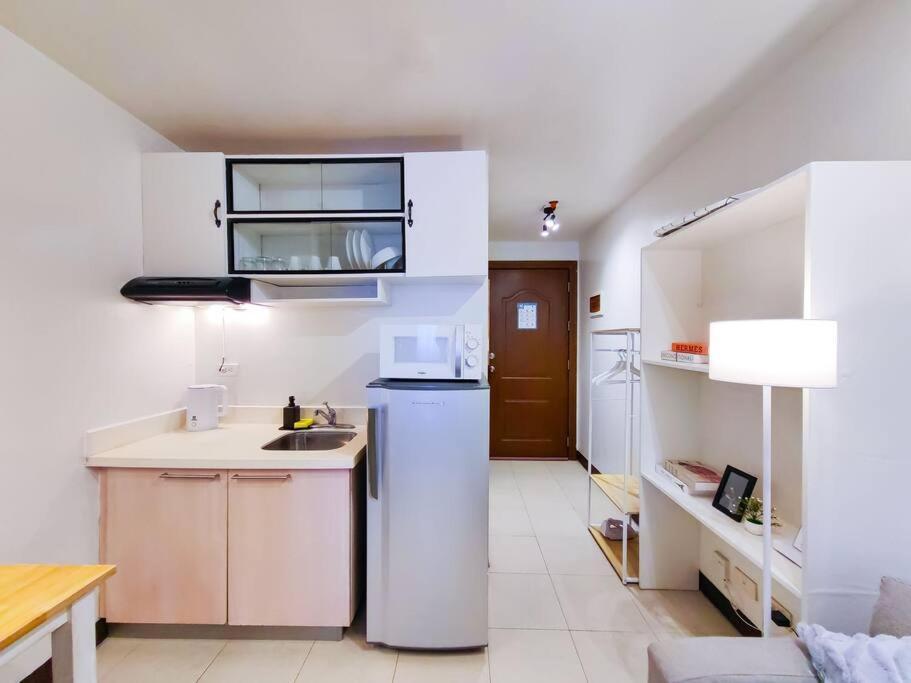 1br Condotel Ridgewood Towers Taguig #rw09 Apartment *