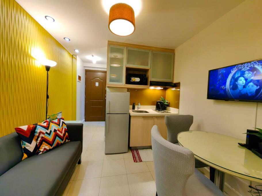 1br Condotel Ridgewood Towers Taguig #rw08 Apartment Manila
