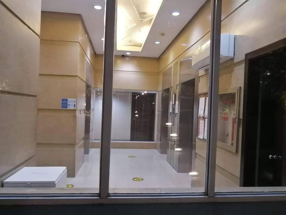 Apartment 1br Condotel Ridgewood Towers Taguig #rw08 Manila