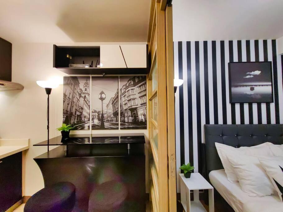 1br Condotel Ridgewood Towers Taguig #rw07 Apartment Manila