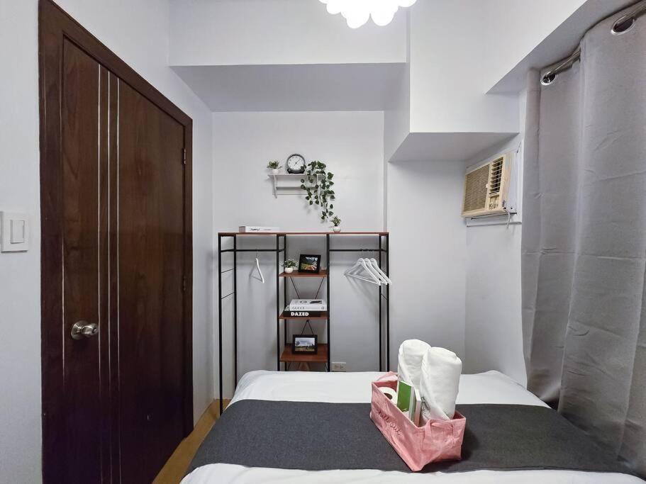 1br Condotel Ridgewood Towers Taguig #rw02