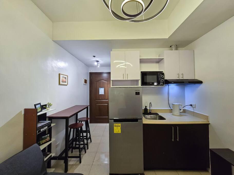 Apartment 1br Condotel Ridgewood Towers Taguig #rw02 *