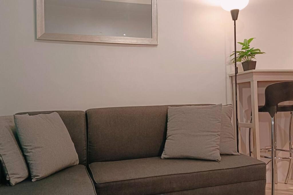 Apartment 1br Condotel Ridgewood Towers Taguig #rw01
