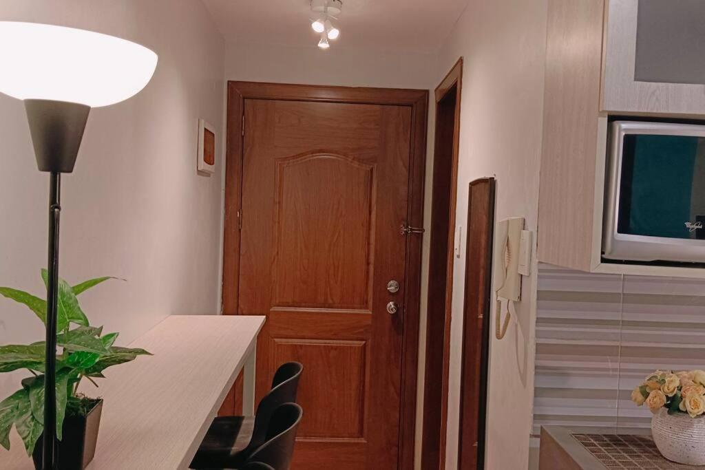 1br Condotel Ridgewood Towers Taguig #rw01 *