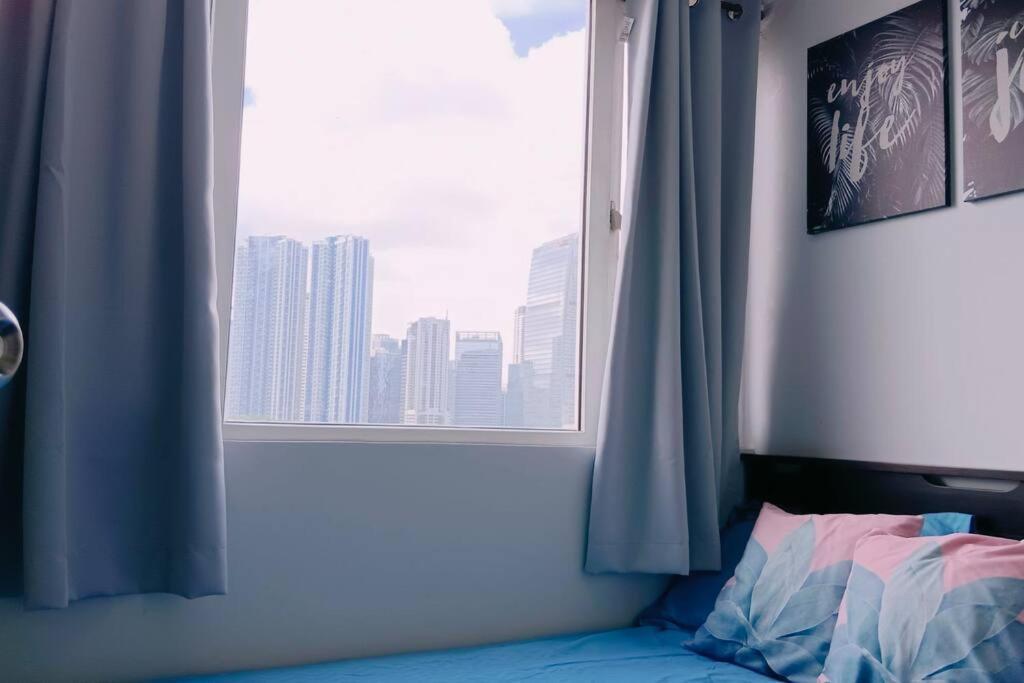 Apartment 1br Condotel Ridgewood Towers Taguig #rw01 Manila