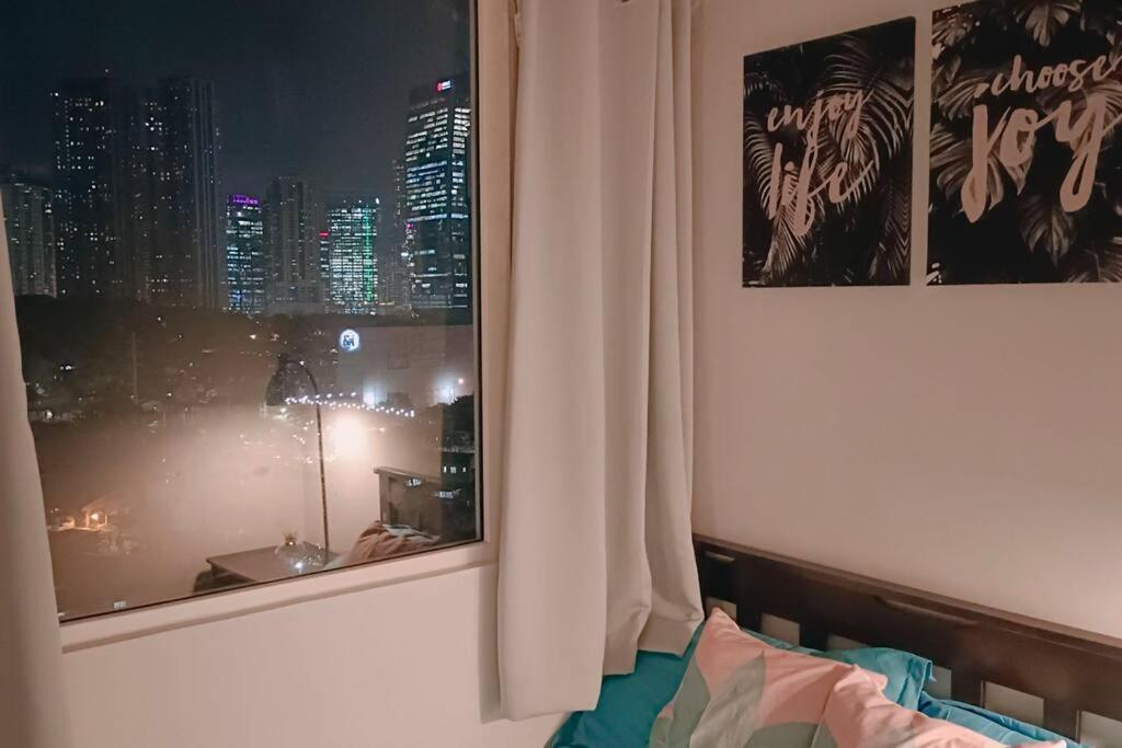 1br Condotel Ridgewood Towers Taguig #rw01 Apartment *