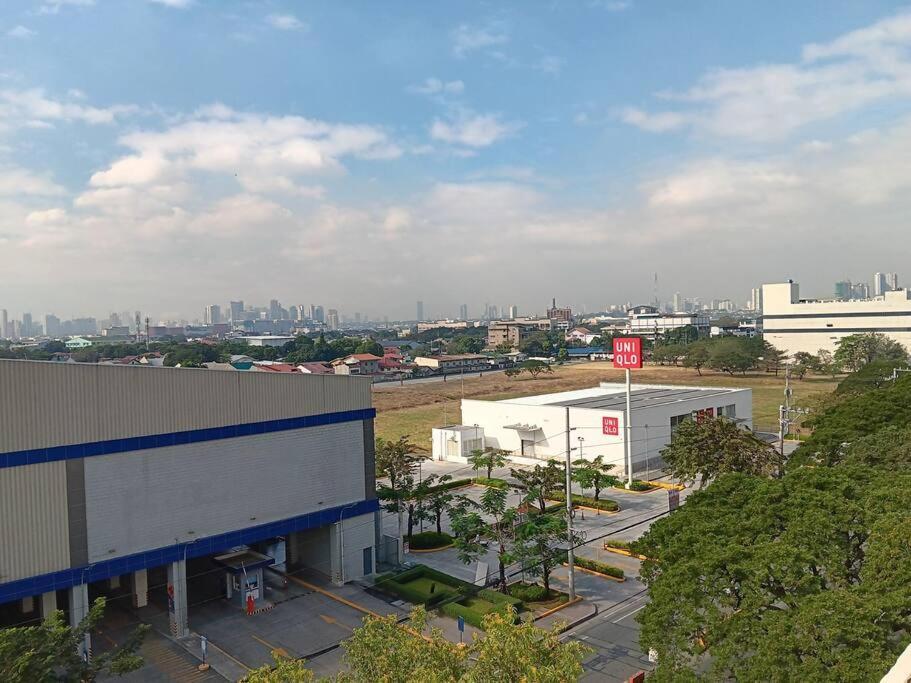 Staycation October Homes Toledo Apartment Manila