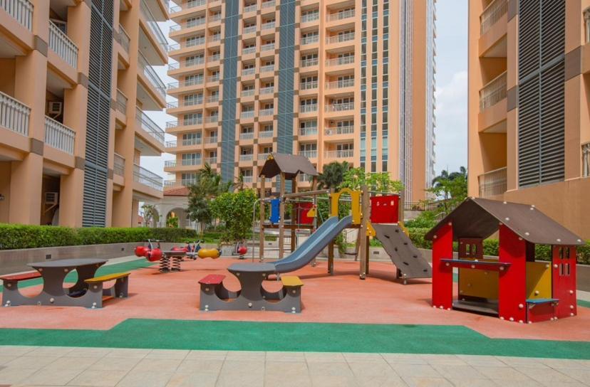 Bell Place At Venice Luxury Mckinley Hill Apartment