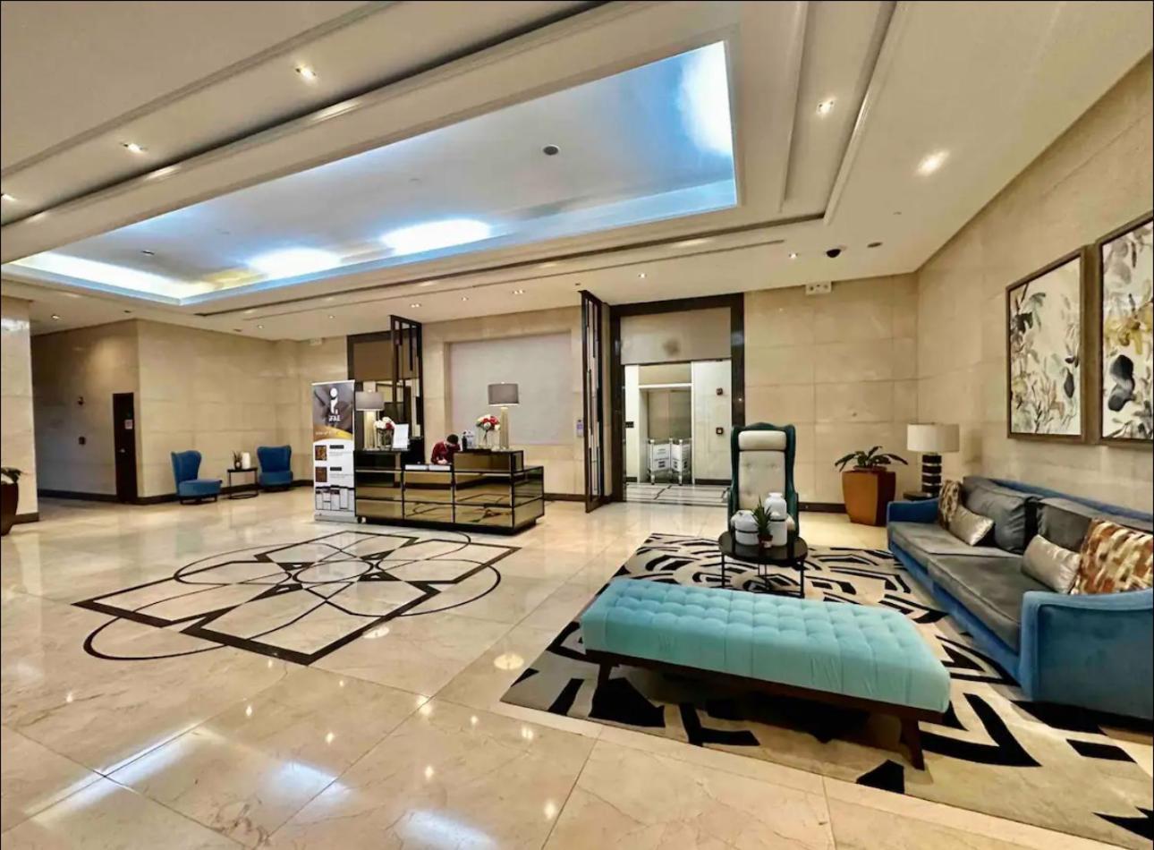 Bell Place At Venice Luxury Mckinley Hill Apartment Manila