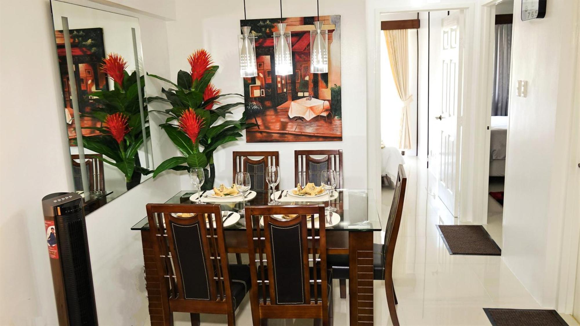 Stunning 2br Apt, 65 Sq M Netflix At Rosewood Pointe Residences Near Bgc Apartment *